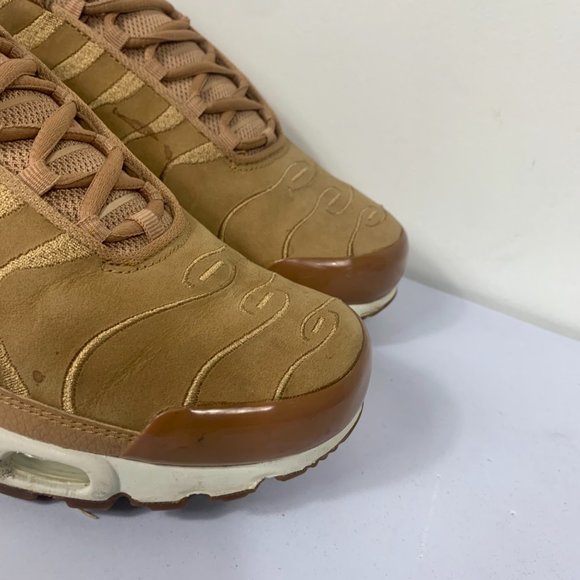 Nike TNs Air Max Plus Brown Suede Sneakers Mens Size US9.5 AH9897-201 - Picture 2 of 8